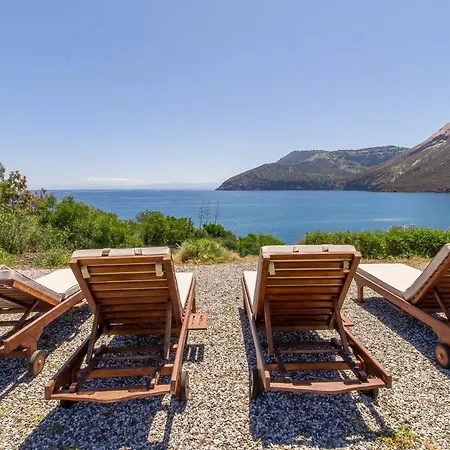 Trilo - Vulcano On Sea Shore - Happy * Lipari (Isola Lipari)